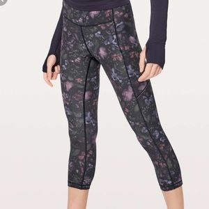 Lululemon speed up crop frozen flourish